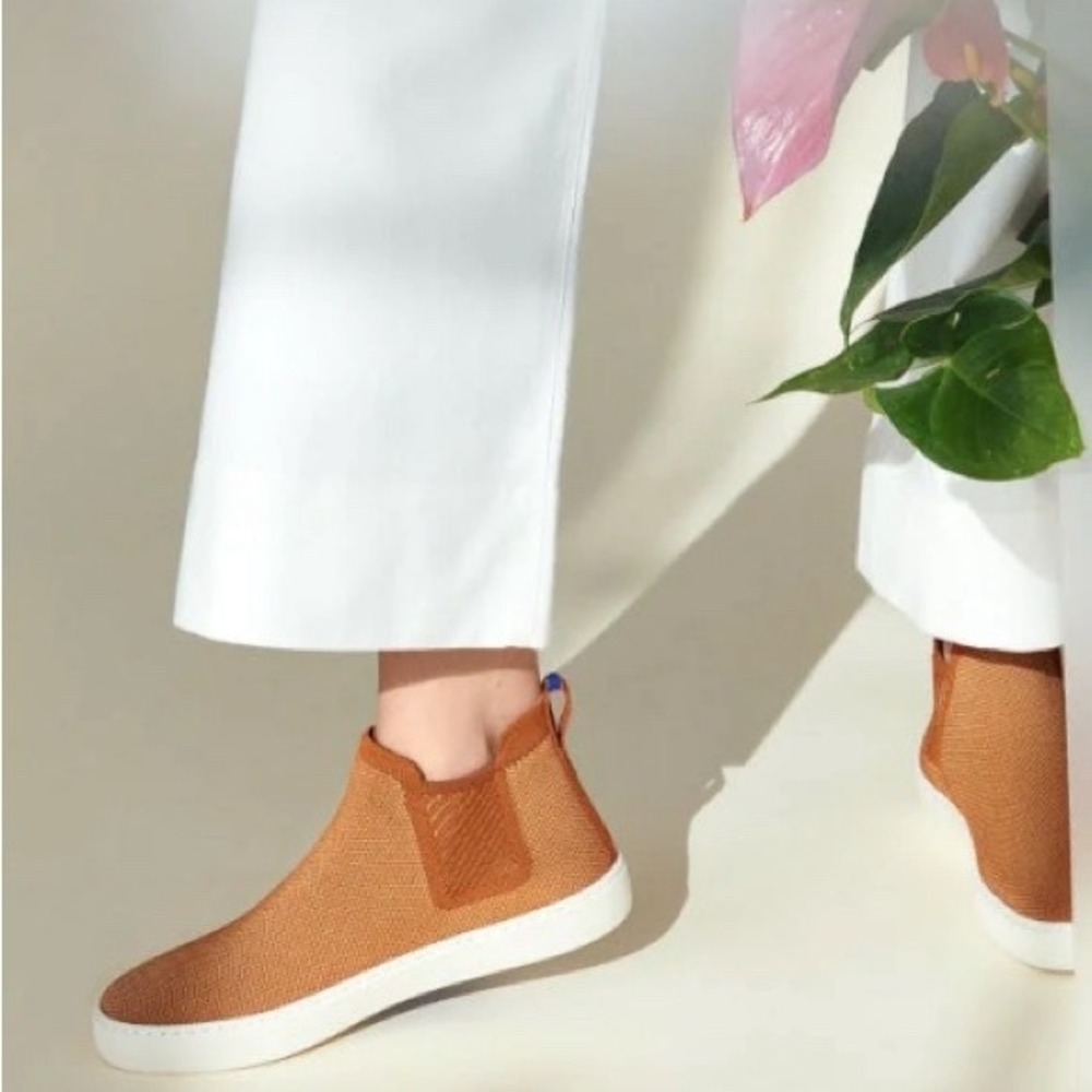 Rothys The Chelsea Ankle Boots Fawn‎ Brown Knit Slip On Sneakers Womens 8
